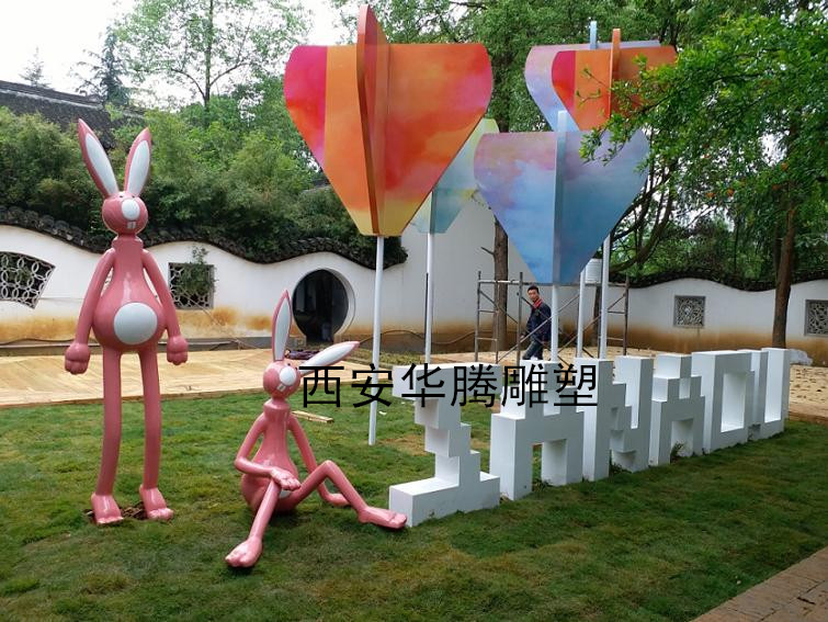 西安不銹鋼雕塑公司 西安不銹鋼雕塑公司